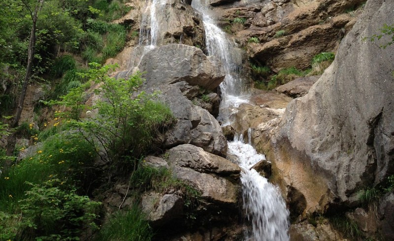 The Barberine Waterfall trail