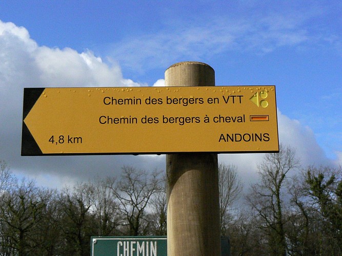  Ouillon chemin des bergers randonnée équestre 