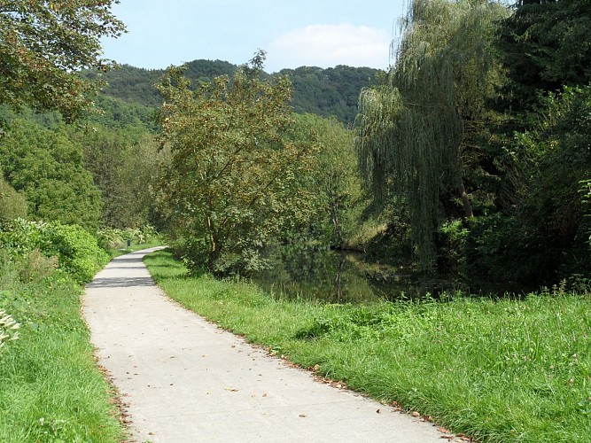 VTT1 Ravel le long du Canal