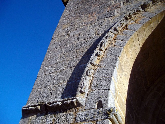 eglise_tympan_1