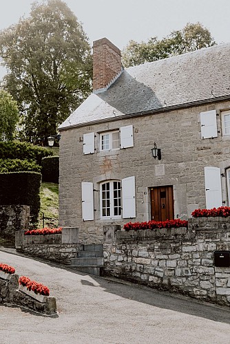 Maison en pierre typique à Philippeville