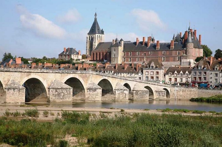 Loire à vélo - Sully-sur-Loire - Briare