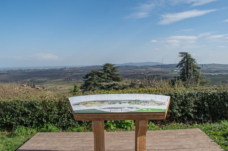 Porte des Pierres Dorées  - Beaujolais - Jarnioux_Porte des Pierres Dorées