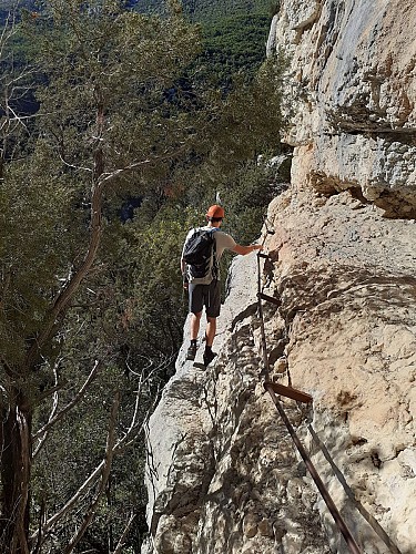 Sentier du Bastidon