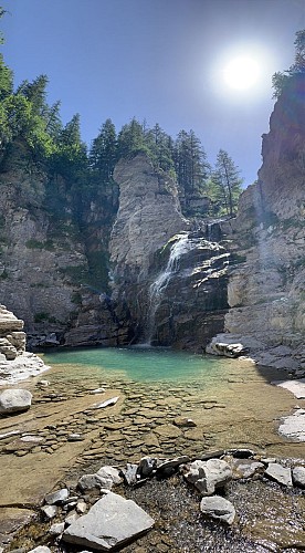 Pont de la Serre, Les Vasques de la Lance