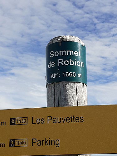 Le Tour de Robion