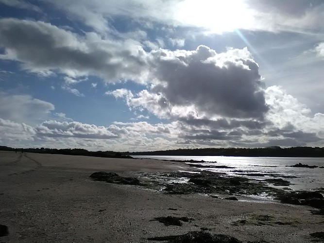 En selle vers la pointe du chevet (nord)