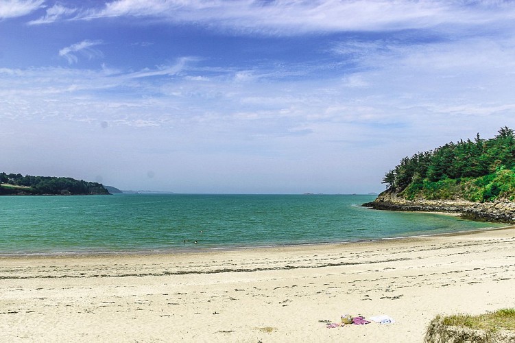 En selle vers la pointe du chevet (nord)