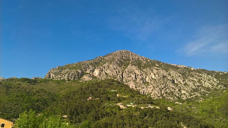 Hiking The Roc de l'Orméa circuit