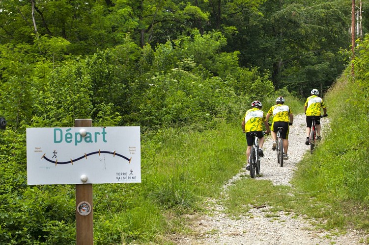 Parcours VTT 22 bleu - La Voie du Tram - Espace FFC Ain Forestière