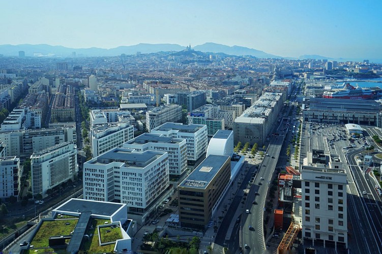 Balade dans les nouveaux quartiers de Marseille