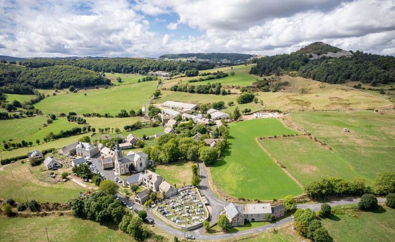 Saint-Laurent-de-Muret et le Pic de Mus