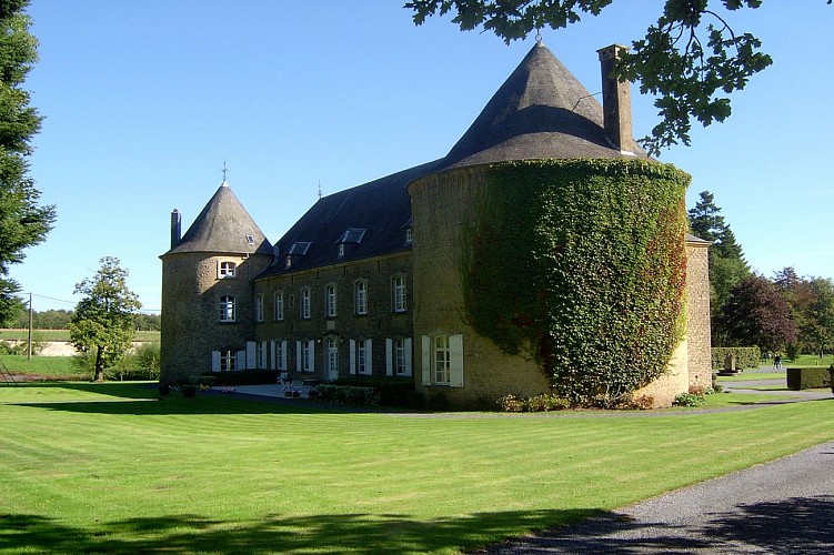 TINTIGNY - Tintigny. Château de Villemont O.Bresmal © SI de Tintigny