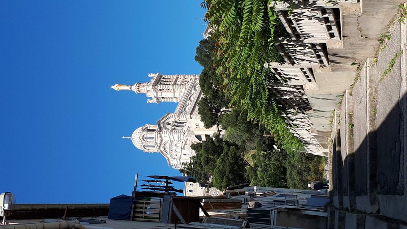 Randonnée dans les traviolles de Vauban depuis Notre-Dame de la Garde