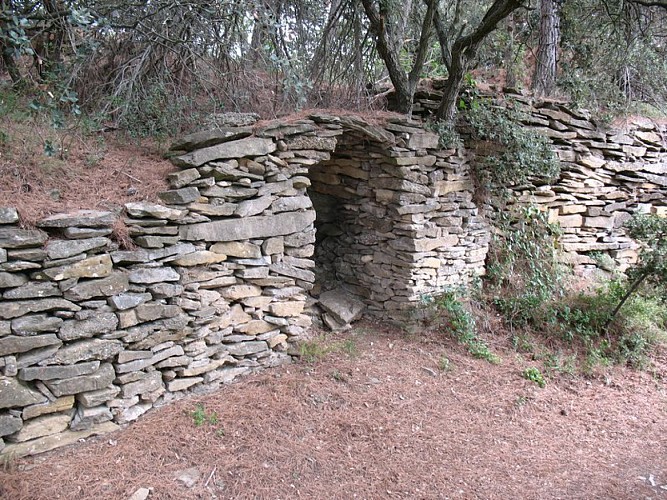 The capitelles - Chemin de la Guinette