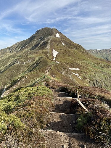 En montant vers la brèche de Rolland