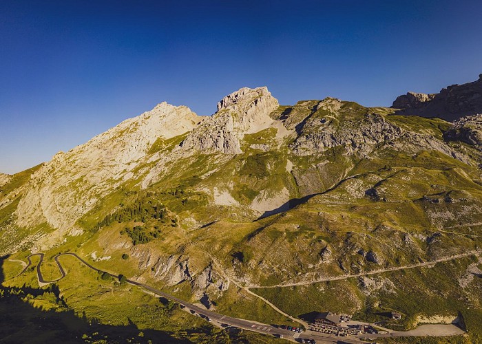 Fietsroute: Col de la Colombière naar het zuiden