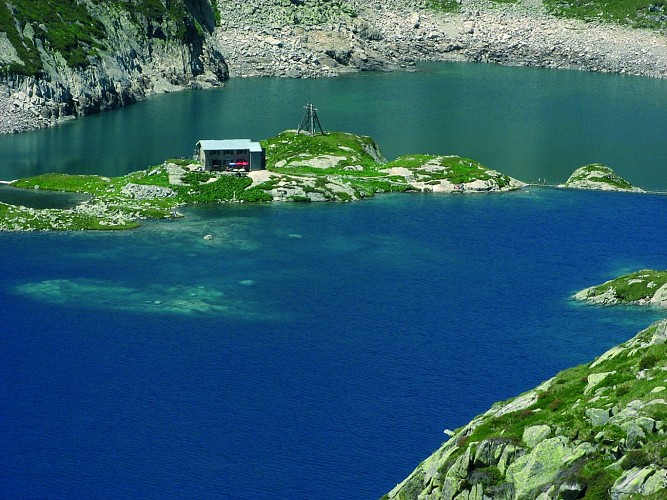 Refuge et Lacs des 7 Laux par Fond de France