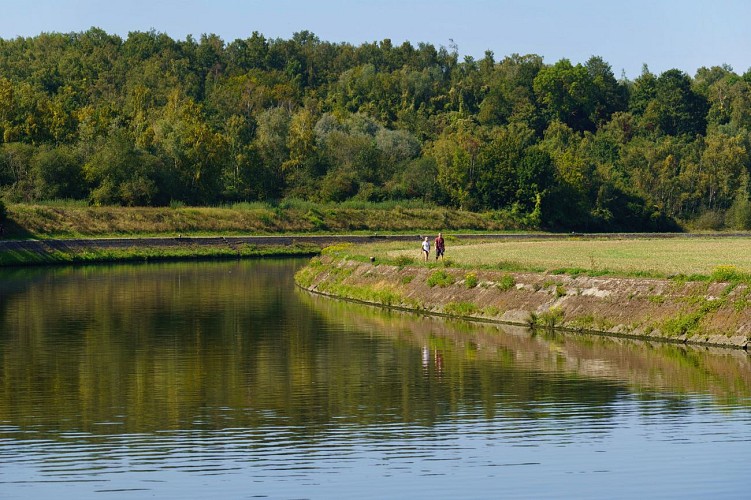 F BEF MAR RAV SAMB 19 Couple 001