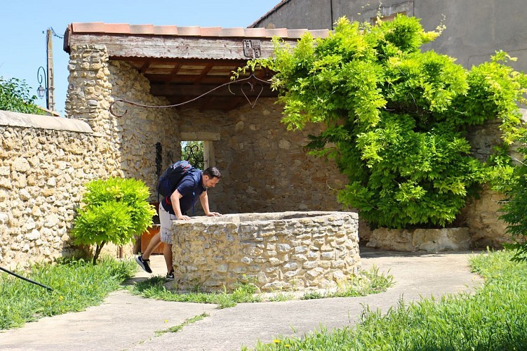 12 / Moussan : Le sentier du Plana