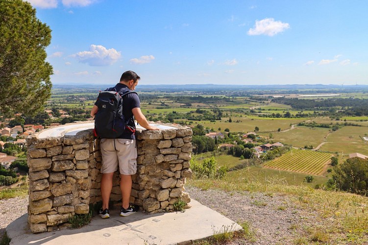 12 / Moussan : Le sentier du Plana