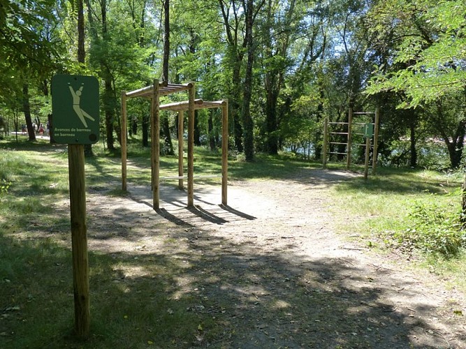 Lac-de-St-Christoly-de-blaye-parcours-800x600---Blaye-Tourisme
