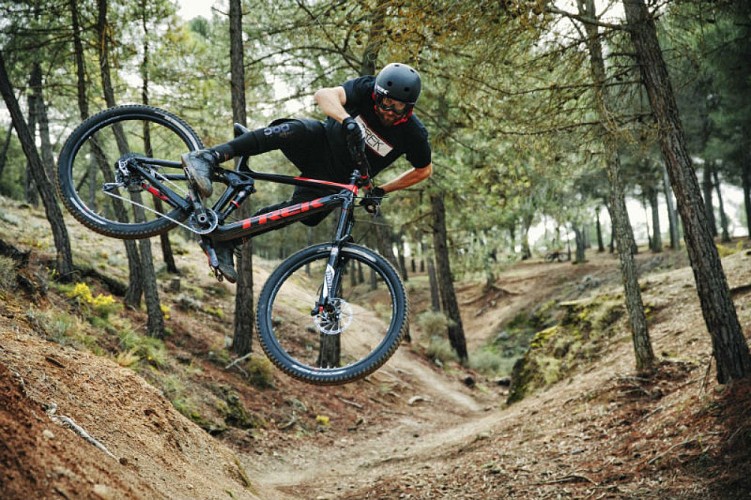 ENDURO - LA DRAYE/ ST SAUVEUR - JOURNÉE