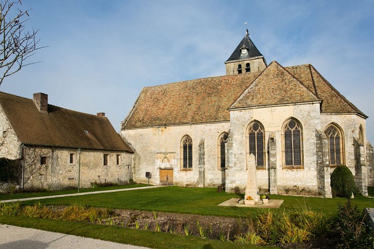 "Le Pommeray" Circuit E - Départ Mairie de Gilles