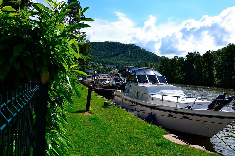 By boat: The Meuse and you