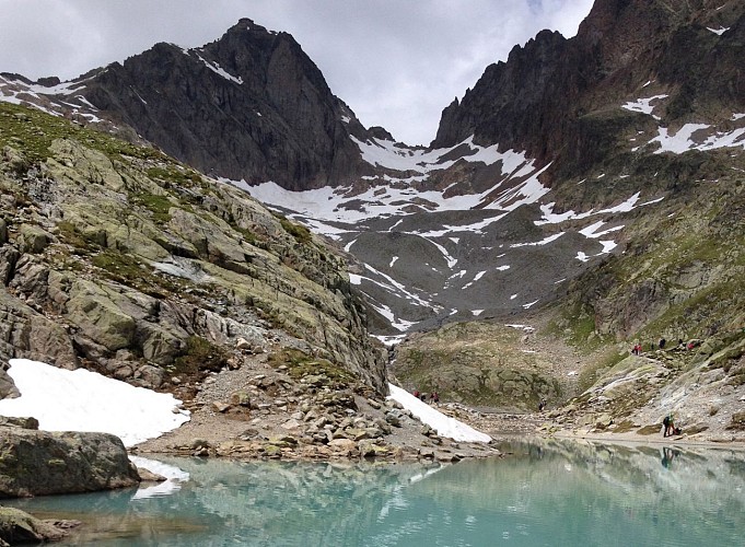 Hike to Lac Blanc from Col des Montets