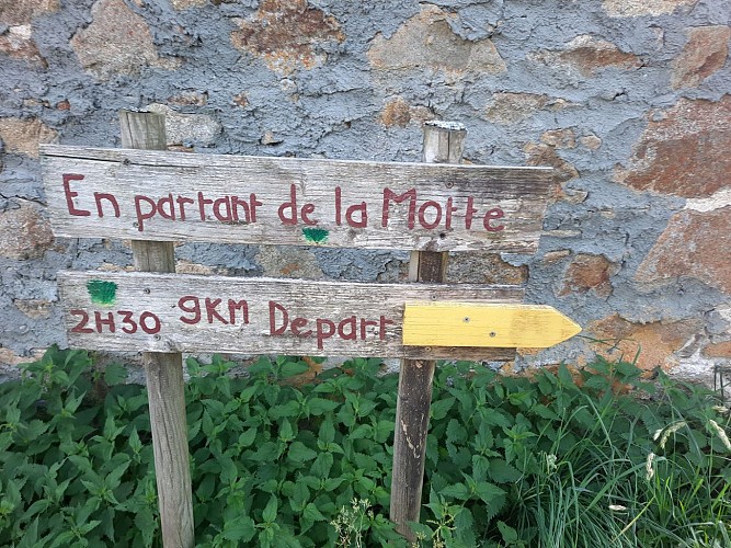 En partant de la Motte_Giat