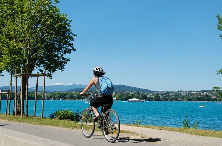 Bicycle trip : the Annecy lake