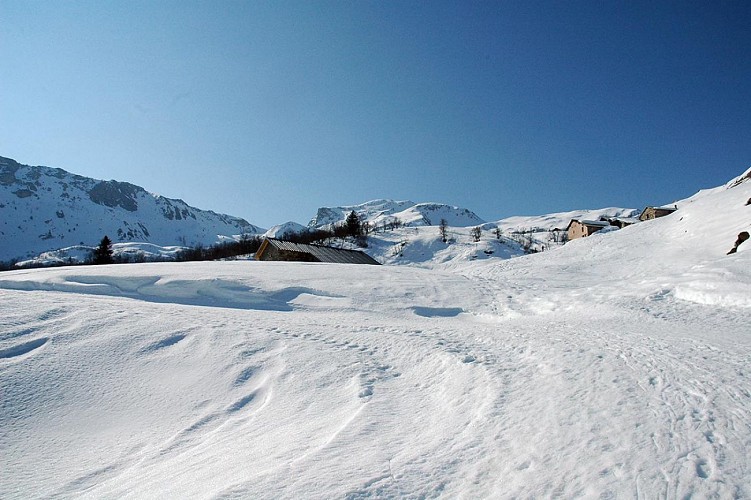 Snowshoe path: le Châtelard - Téton
