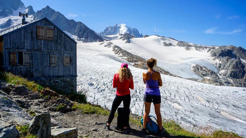 Hike to the refuge of Albert 1er from the Col de Balme_Argentière