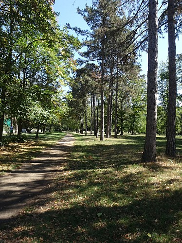Décines - De parcs en jardins - De Décines à Parilly