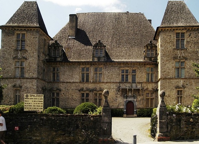ITI Mauléon chateau d'Andurain  © CDT64-S.Claudon