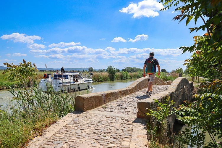 7 / Le Somail : autour du Canal