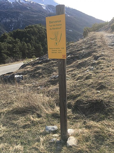 Startbord voor de route: In de voetsporen van de Maraboe