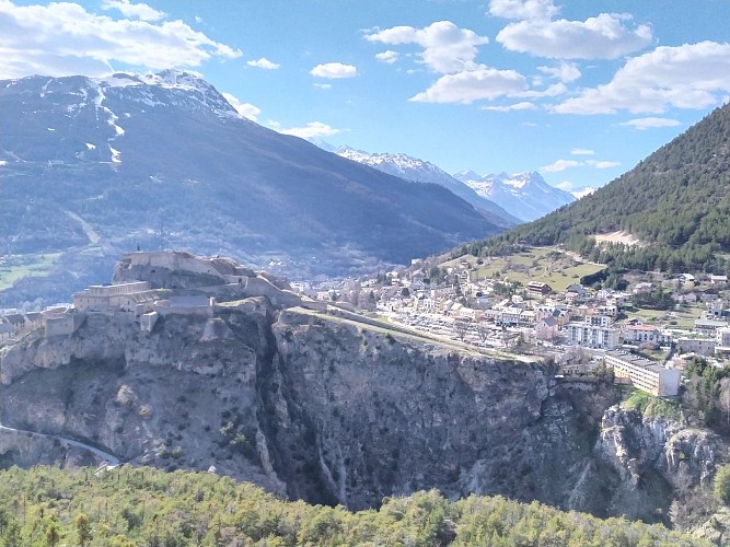 Tour des forts de Briançon