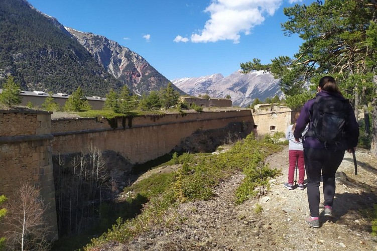 Tour of the Forts of Briançon from La Vachette