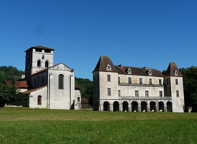 Périgueux-Abbaye de Chancelade-Périgueux en écomobilité