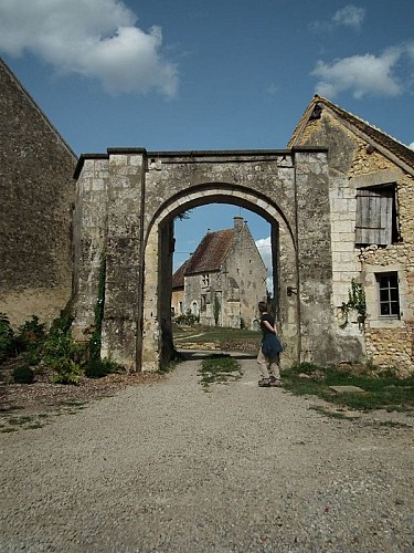 Manoir de la Cour (privé) - Bellou-le-Trichard