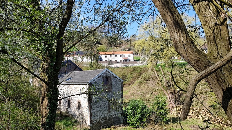 Promenade balisée nr 9 : sentiers et chemins secrets d'Ivoz-Ramet