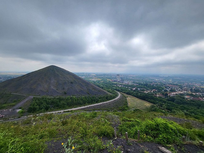 Terrils jumeaux de Loos-en-Gohelle