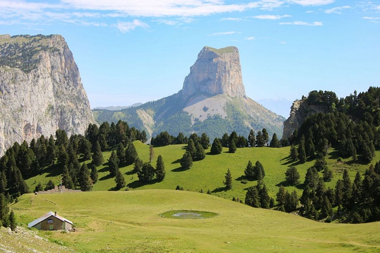 Au dessus du pas de l'aiguille