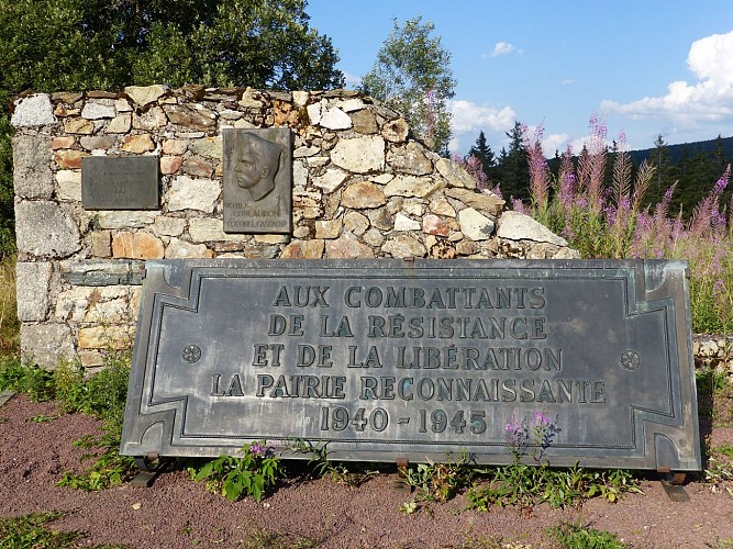 Le Mont-Mouchet-monument