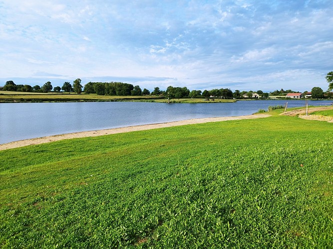 Circuit poussette - Plan d'eau de la Loge_Lapeyrouse