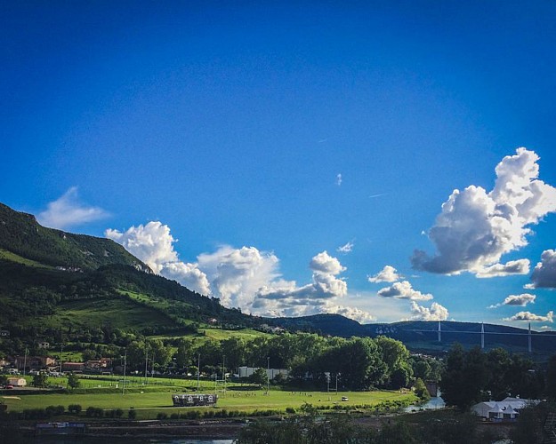 Arrivée Millau Ile de la Maladrerie