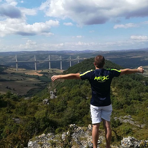 Autour du Viaduc de Millau
