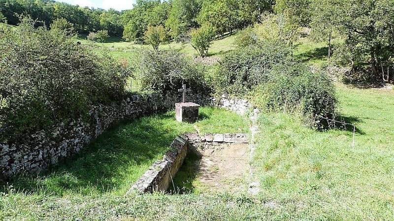 Au long des lavoirs collongeois